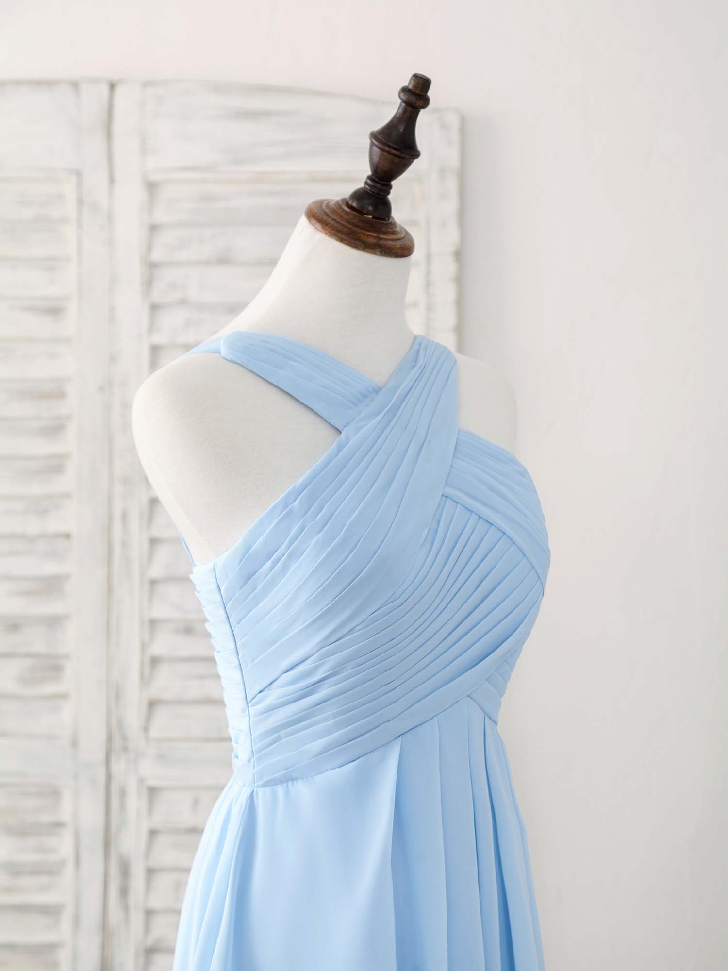 A-Line Cross Halter Neck Floor-Length Chiffon Prom Dress with Pleated Bodice