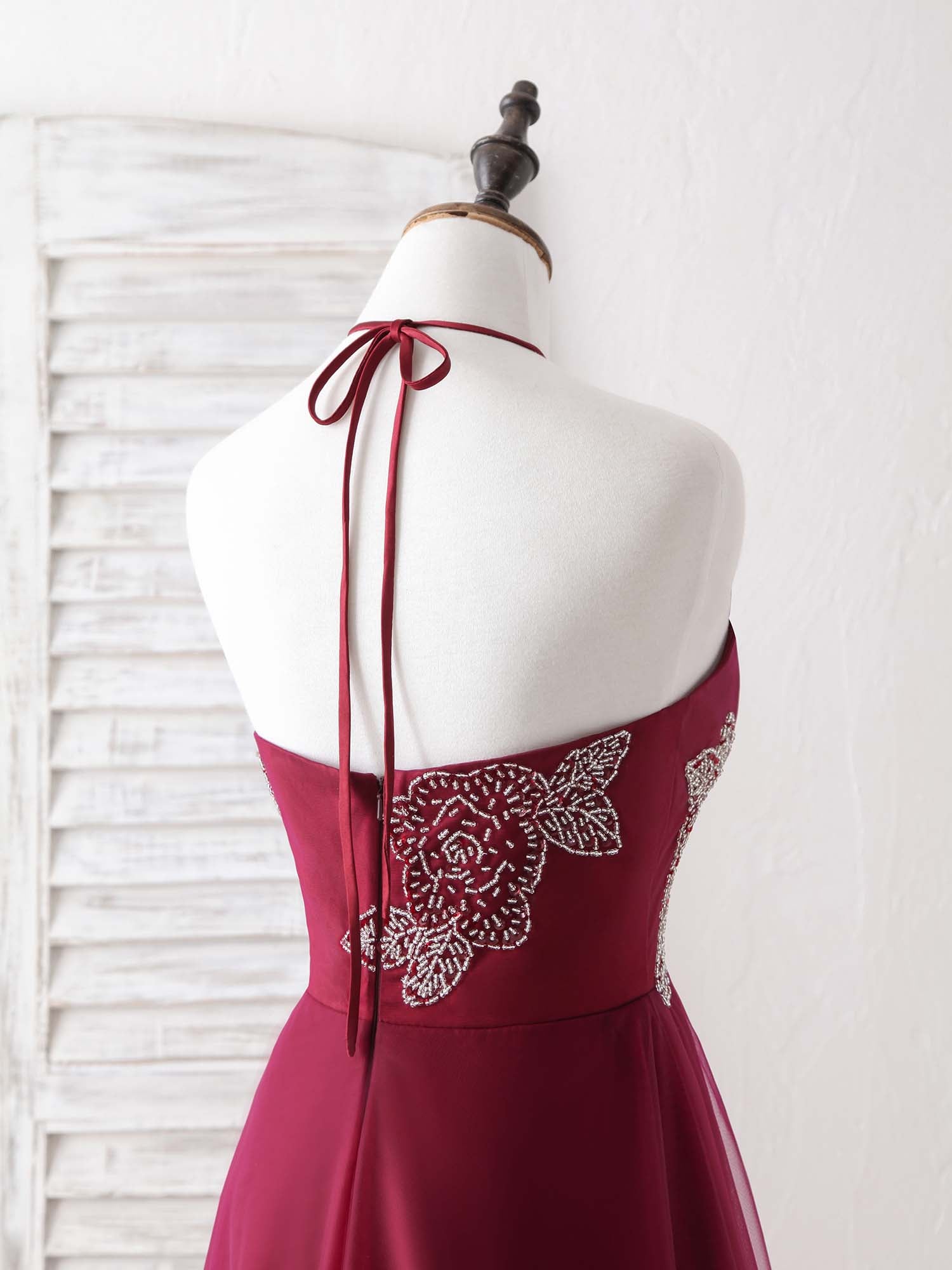 A-line Halter Neck Floor-Length Tulle Prom Dress with Beaded Floral Appliqué