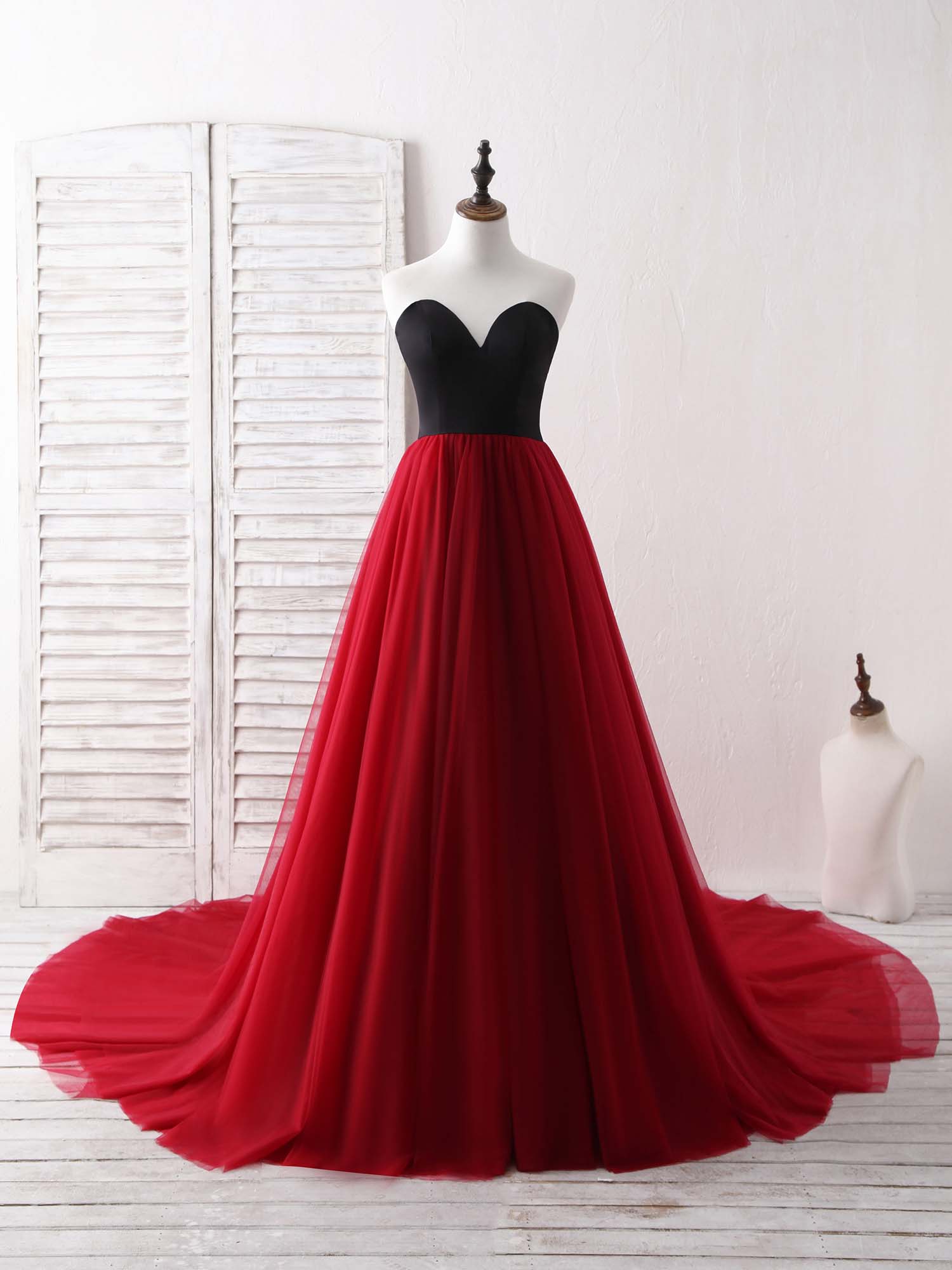 A-Line Sweetheart Neck Floor-Length Tulle & Satin Two-Tone Prom Dress