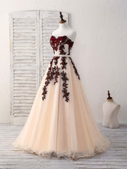 Ball Gown Sweetheart Neck Floor-Length Tulle Prom Dress with Contrast Lace Appliqué