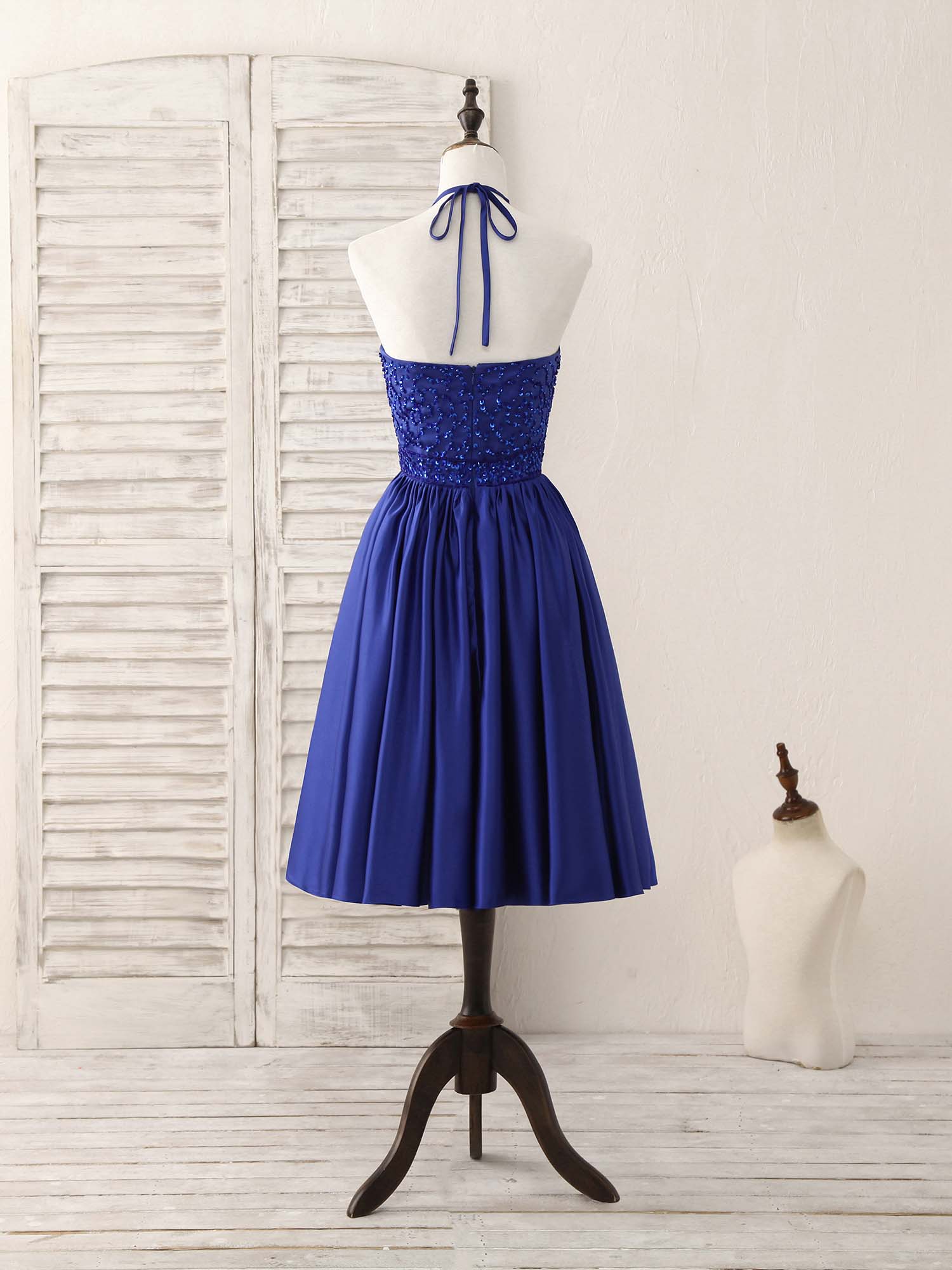 A-Line Halter Neck Knee-Length Satin Dress with Beaded Bodice Homecoming Dress