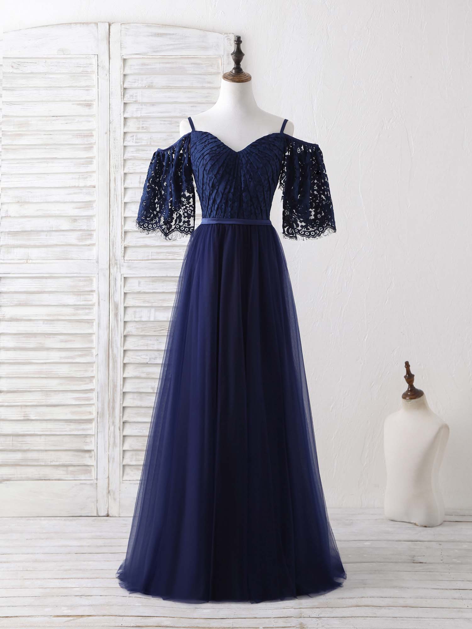 A-line Cold-Shoulder Sweetheart Floor-Length Tulle Lace Prom Dress with Puff Sleeves