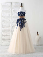 A-line Strapless Floor-Length Tulle & Lace Prom Dress with Contrast Appliqué and Satin Waistband