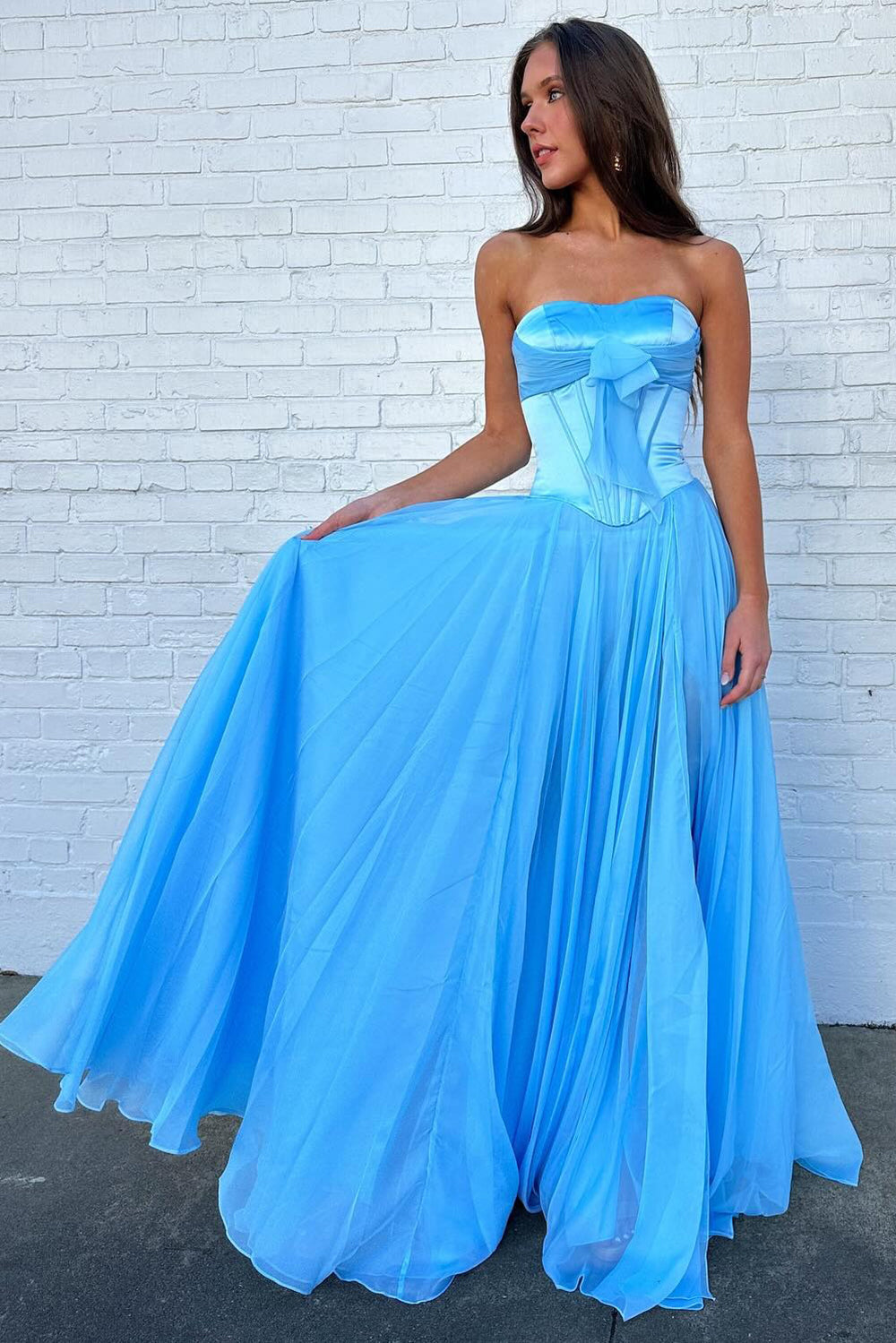 A-Line Strapless Sweetheart Floor-Length Chiffon Prom Dress with Bow Corset Bodice
