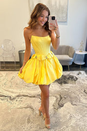 A-Line Strapless Short/Mini Satin Yellow Homecoming Dress with Bow Detail