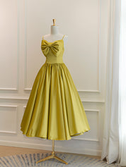 A-Line Sweetheart Neck Tea-Length Yellow Satin Bow Homecoming Dress