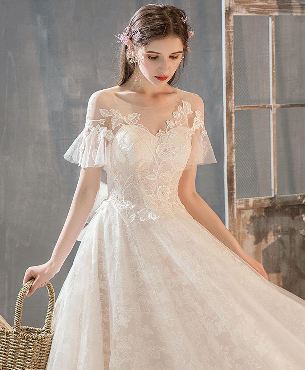 A-Line Illusion Round Neck Lace Wedding Dresses with Short Sleeves Soft Tulle Skirt and Chapel Train