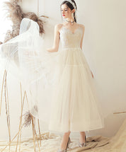 A-Line Ivory Sweetheart Tea-Length Tulle Lace Homecoming Dress with Lace Bodice