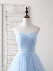 A-line Sweetheart Floor-Length Tulle Prom Dress with Pleated Bodice