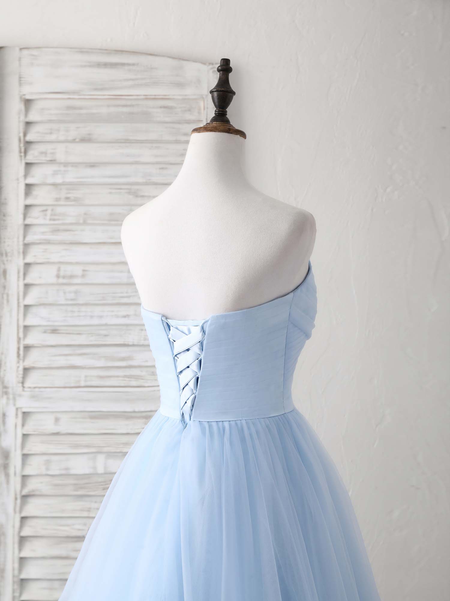 A-line Sweetheart Floor-Length Tulle Prom Dress with Pleated Bodice