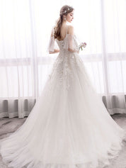 A-Line Sweetheart Neck Floor-Length Ivory Tulle & Lace Appliqué Prom Dress with Cold-Shoulder Sleeves