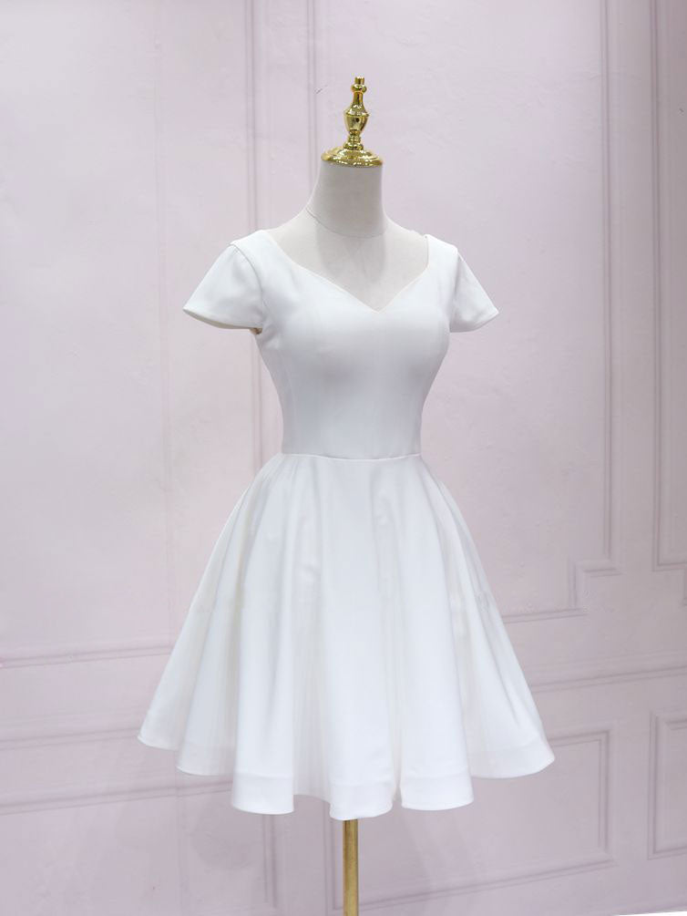 A-Line V-Neck Knee-Length White Chiffon Homecoming Dress with Short Sleeves