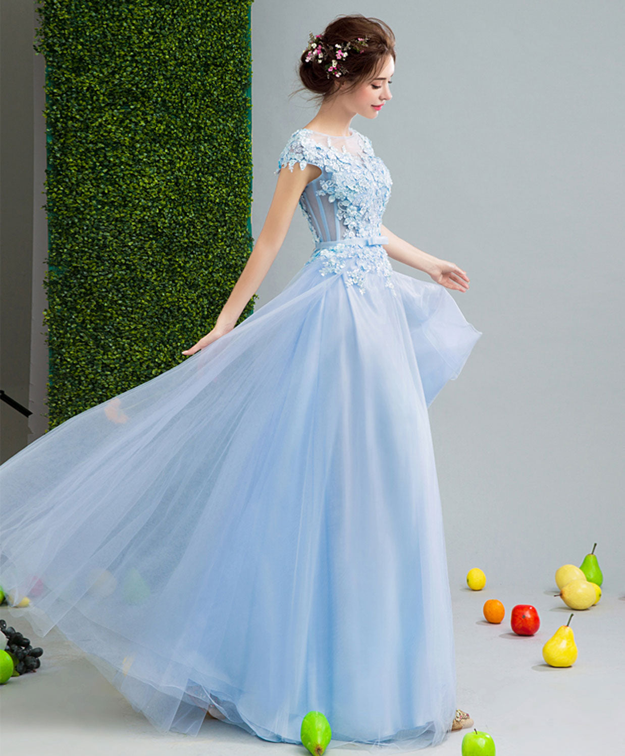 A-Line Illusion Neck Floor-Length Tulle Prom Dress with 3D Floral Lace Appliqué