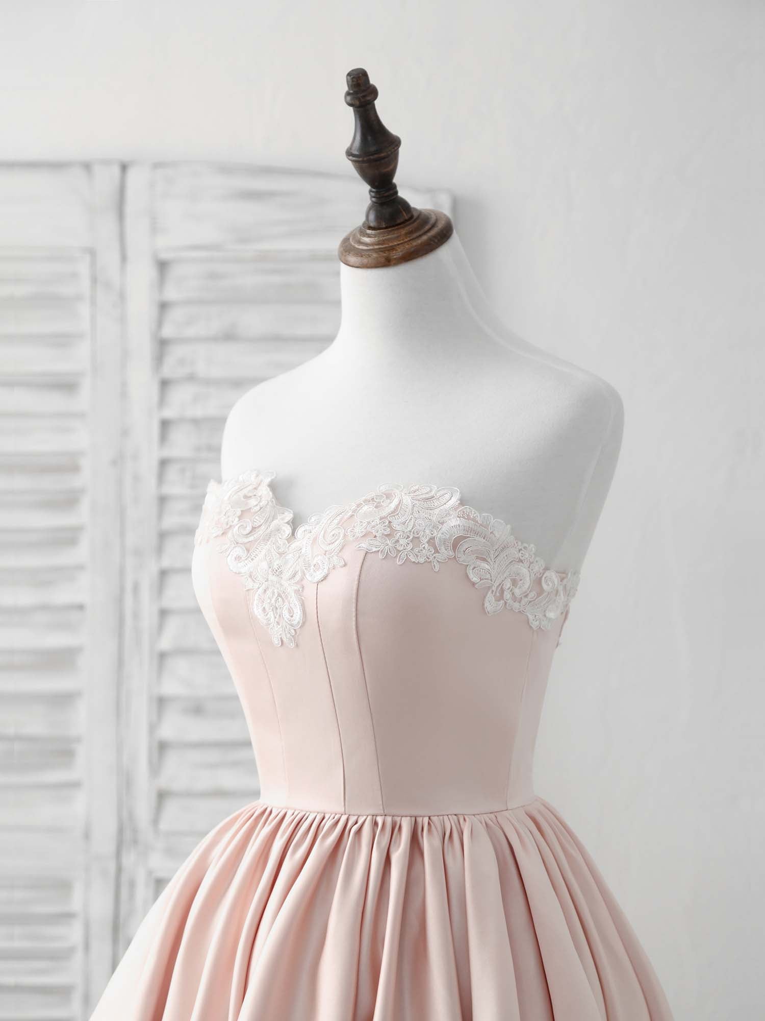 A-line Sweetheart Neck High-Low Satin & Lace Homecoming Dress with Lace Appliqué