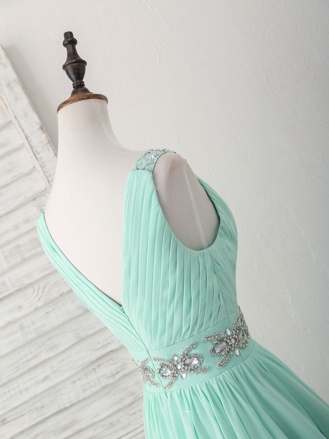 A-line V Neck Short Chiffon Homecoming Dress with Beaded Waist