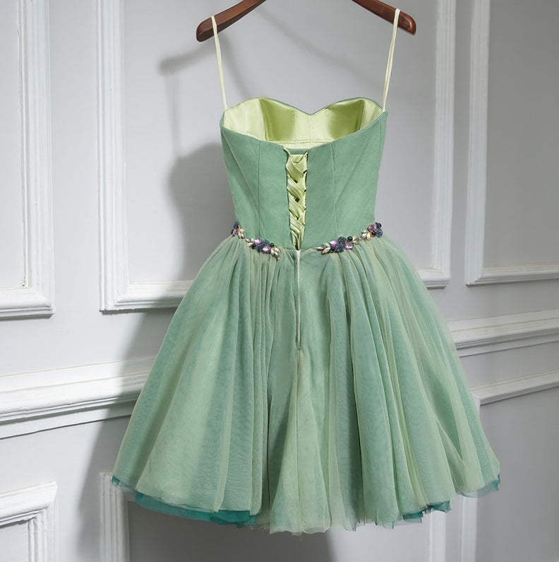 A-line Sweetheart Knee-Length Tulle Homecoming Dress with Lace-Up Back