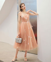A-Line V-Neck Tea-Length Tulle Floral Appliqué Homecoming Dress