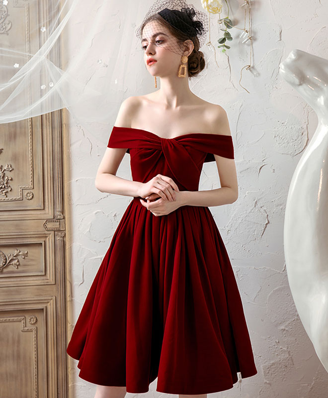 A-Line Off-Shoulder Velvet Knee-Length Homecoming Dress with Bow Detail