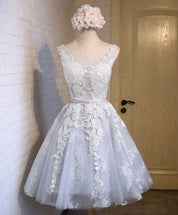 A-Line Off-the-Shoulder Short/Mini Lace and Tulle Homecoming Dress