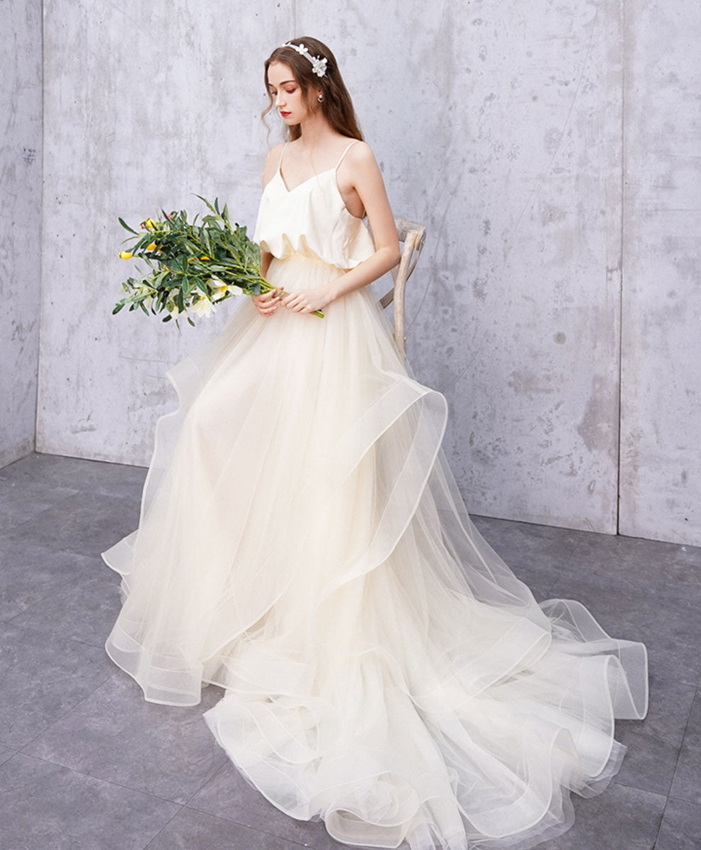 A-Line Spaghetti Straps Floor-Length Ivory Tulle Flowing Prom Dress