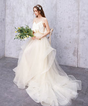 A-Line Spaghetti Straps Floor-Length Ivory Tulle Flowing Prom Dress