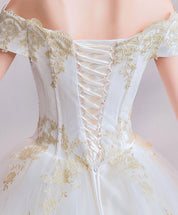 A-Line Off-the-Shoulder Sweetheart Floor-Length Ivory Tulle Gold Lace Appliqué Prom Dress