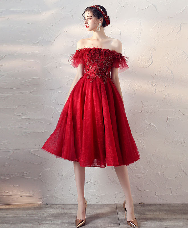 Off-Shoulder A-Line Knee-Length Tulle Lace Appliqué Homecoming Dress