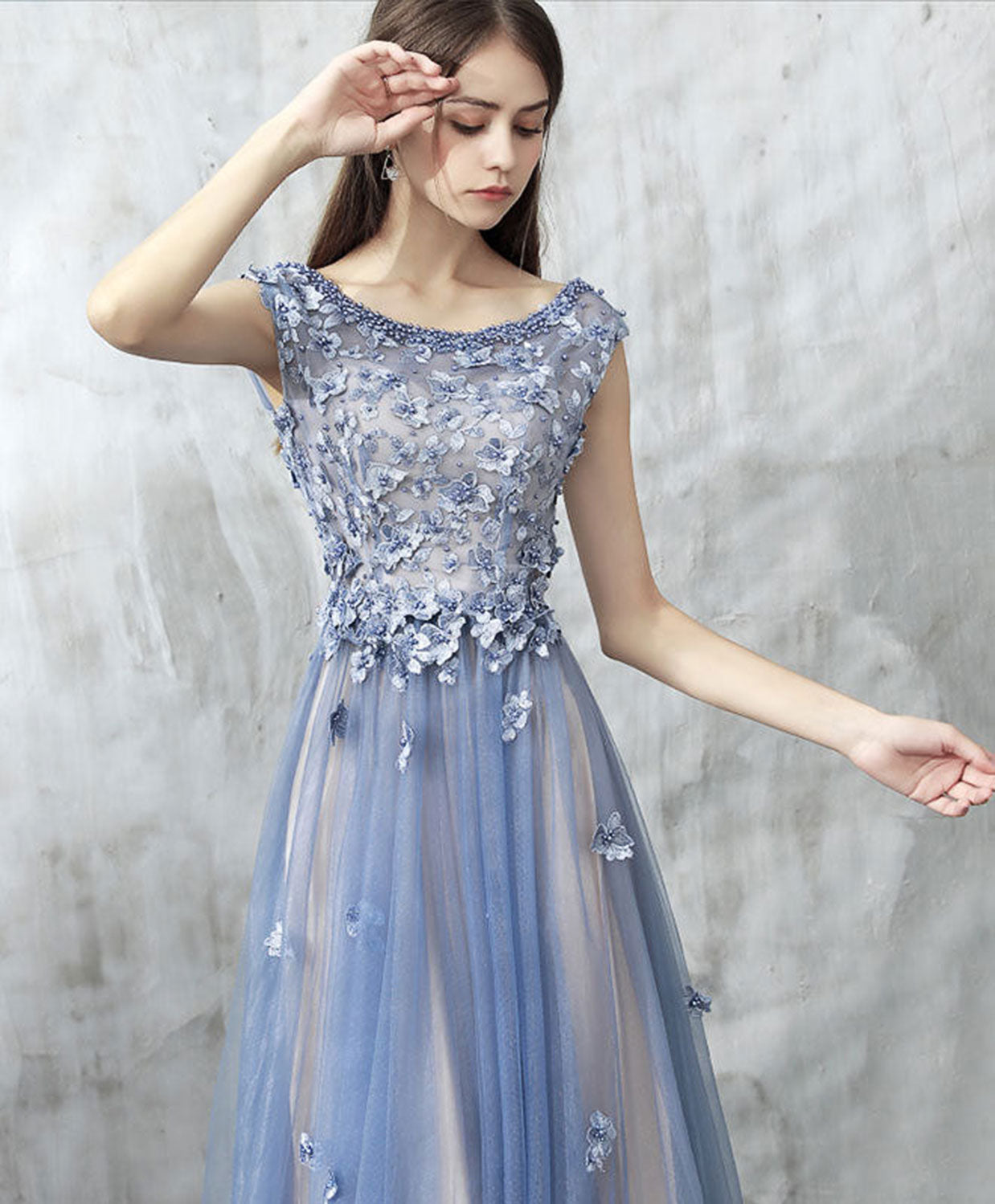 A-line Scoop Neck Cap Sleeve Tulle Prom Dress with 3D Floral Appliques