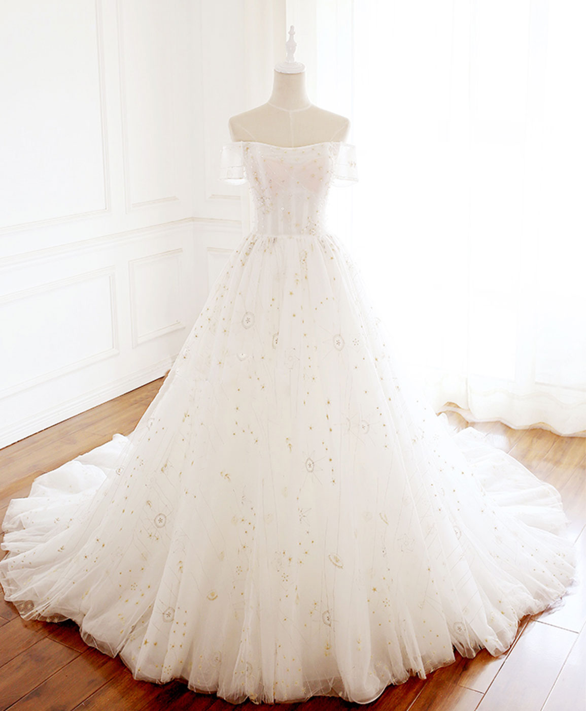 A-line Off-the-Shoulder Floor-Length Tulle & Lace Embroidered Prom Dress