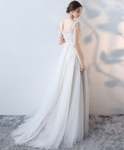 A-Line Ivory Illusion Neck Floor-Length Tulle Lace Prom Dress with Floral Appliqué Bodice