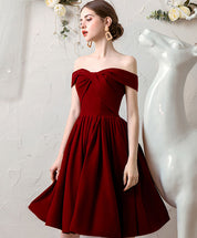 A-Line Off-Shoulder Velvet Knee-Length Homecoming Dress with Bow Detail
