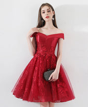 A-Line Off-the-Shoulder Knee-Length Red Tulle Lace Homecoming Dress
