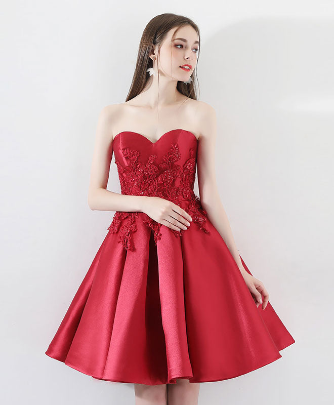 A-Line Sweetheart Neck Knee-Length Red Satin Lace Homecoming Dress