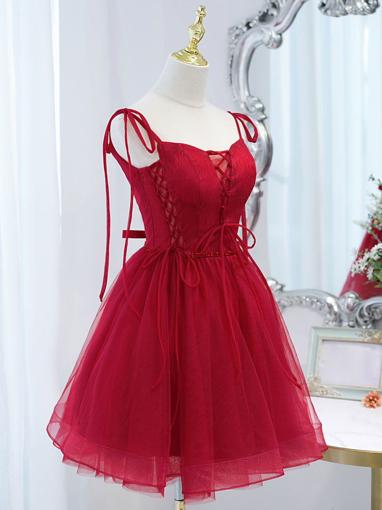 A-Line Sweetheart Short Red Tulle Homecoming Dress with Lace Bodice