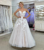 A-Line Sweetheart Neck Floor-Length Tulle Prom Dress with Floral Lace Appliqué and Sheer Long Sleeves