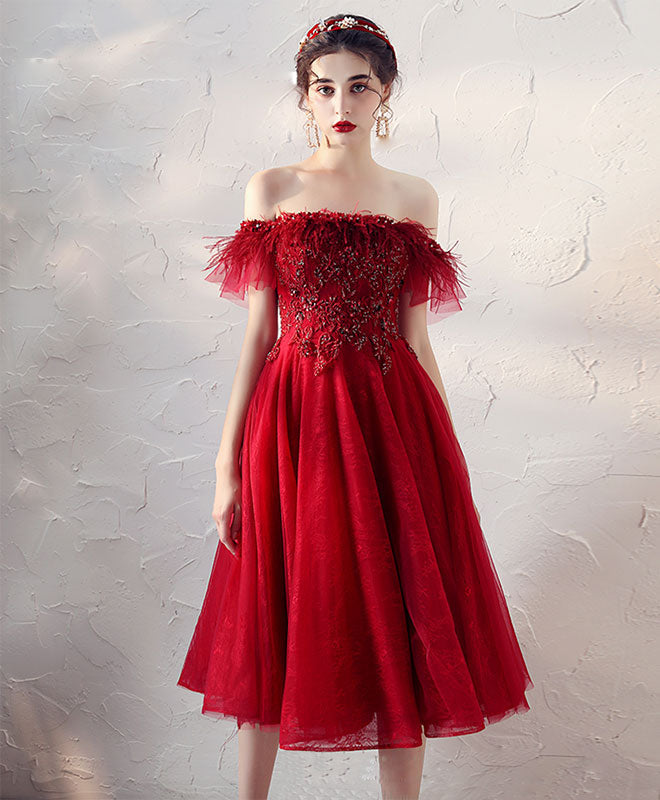 Off-Shoulder A-Line Knee-Length Tulle Lace Appliqué Homecoming Dress