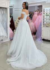 A-Line Off-the-Shoulder Floor-Length Tulle Lace Appliqué Prom Dress