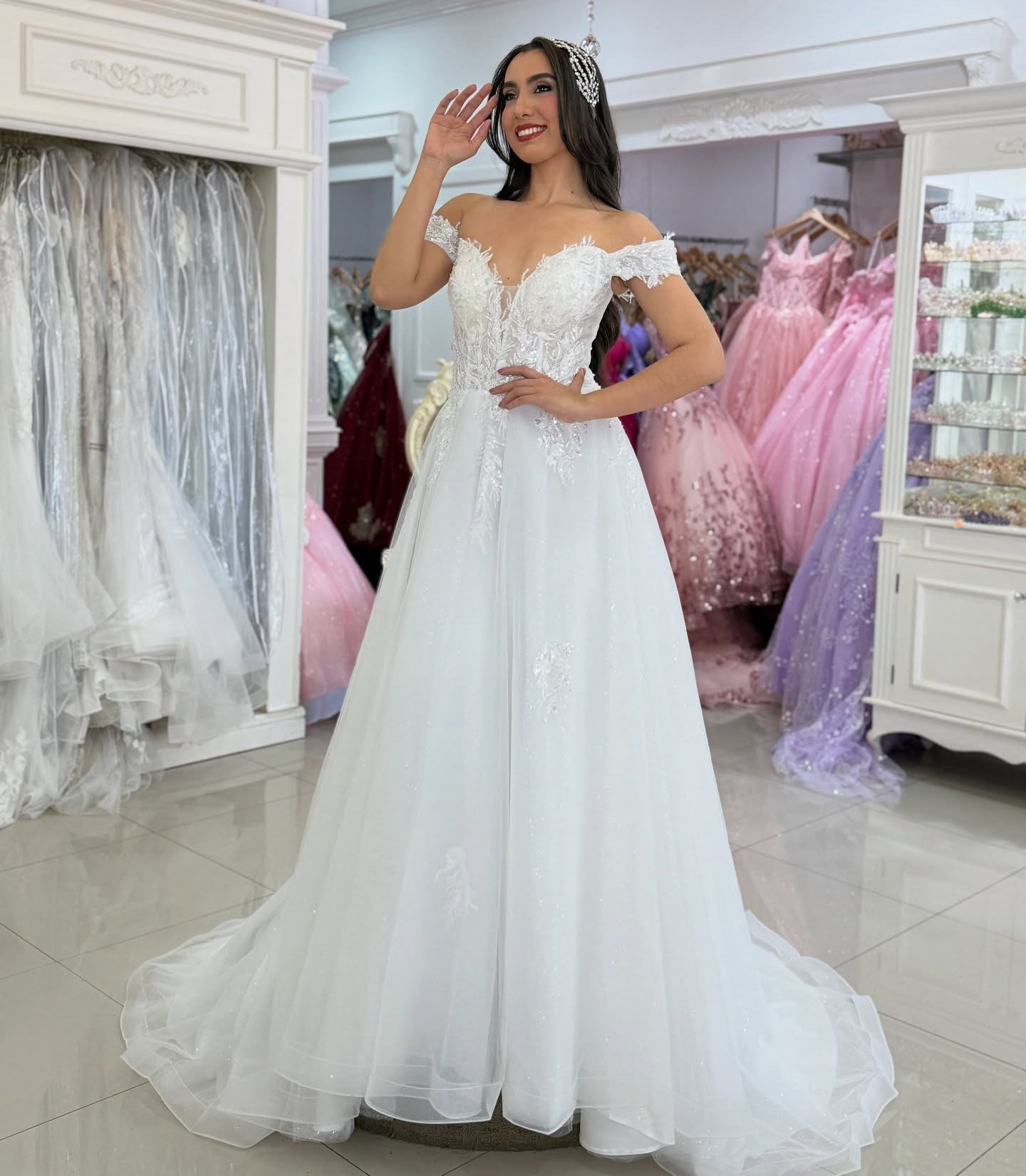A-Line Off-the-Shoulder Floor-Length Tulle Lace Appliqué Prom Dress