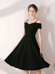 A-Line Sweetheart Knee-Length Black Chiffon Homecoming Dress with Off-the-Shoulder Straps