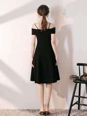 A-Line Sweetheart Knee-Length Black Chiffon Homecoming Dress with Off-the-Shoulder Straps