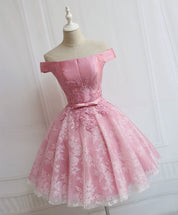 A-Line Pink Off-the-Shoulder Knee-Length Tulle Lace Homecoming Dress with Floral Appliqué