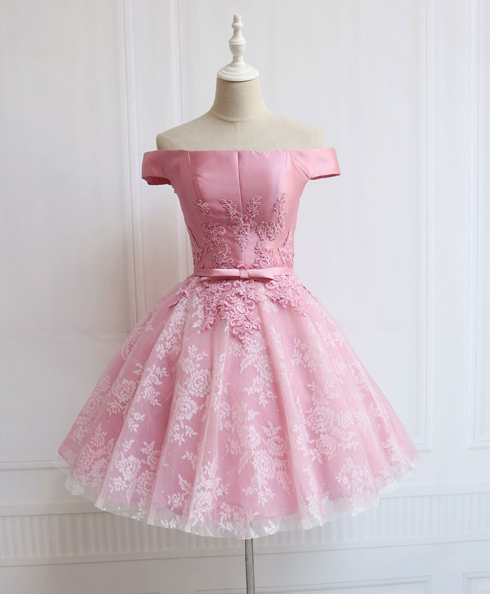 A-Line Pink Off-the-Shoulder Knee-Length Tulle Lace Homecoming Dress with Floral Appliqué