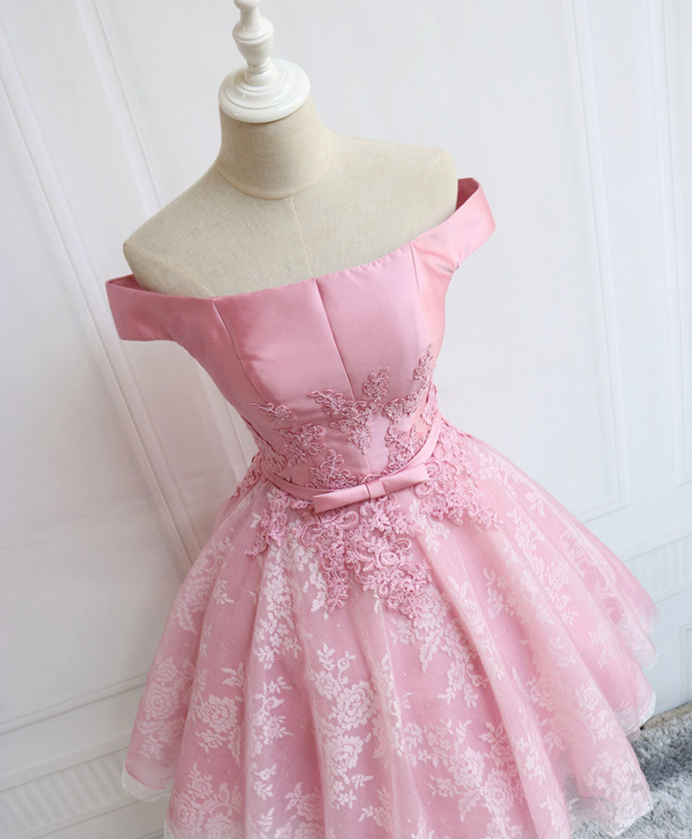 A-Line Pink Off-the-Shoulder Knee-Length Tulle Lace Homecoming Dress with Floral Appliqué