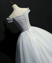 Off-Shoulder A-Line Floor-Length Tulle Prom Dress with Lace Appliqué