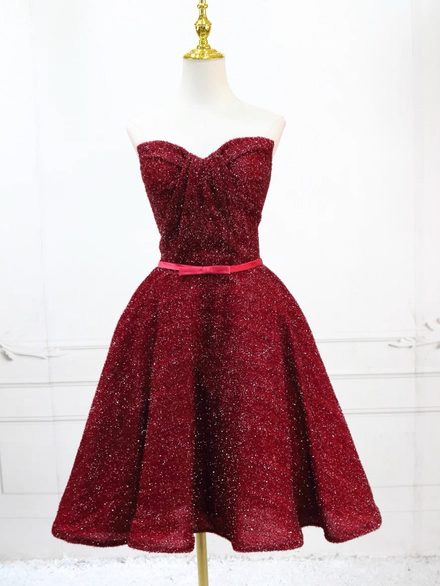 A-Line Sweetheart Neckline Knee-Length Burgundy Velvet Sequin Homecoming Dress