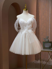 Ivory A-Line Sweetheart Neck Short/Mini Tulle Homecoming Dress with Lace Appliqué and Sheer Puff Sleeves