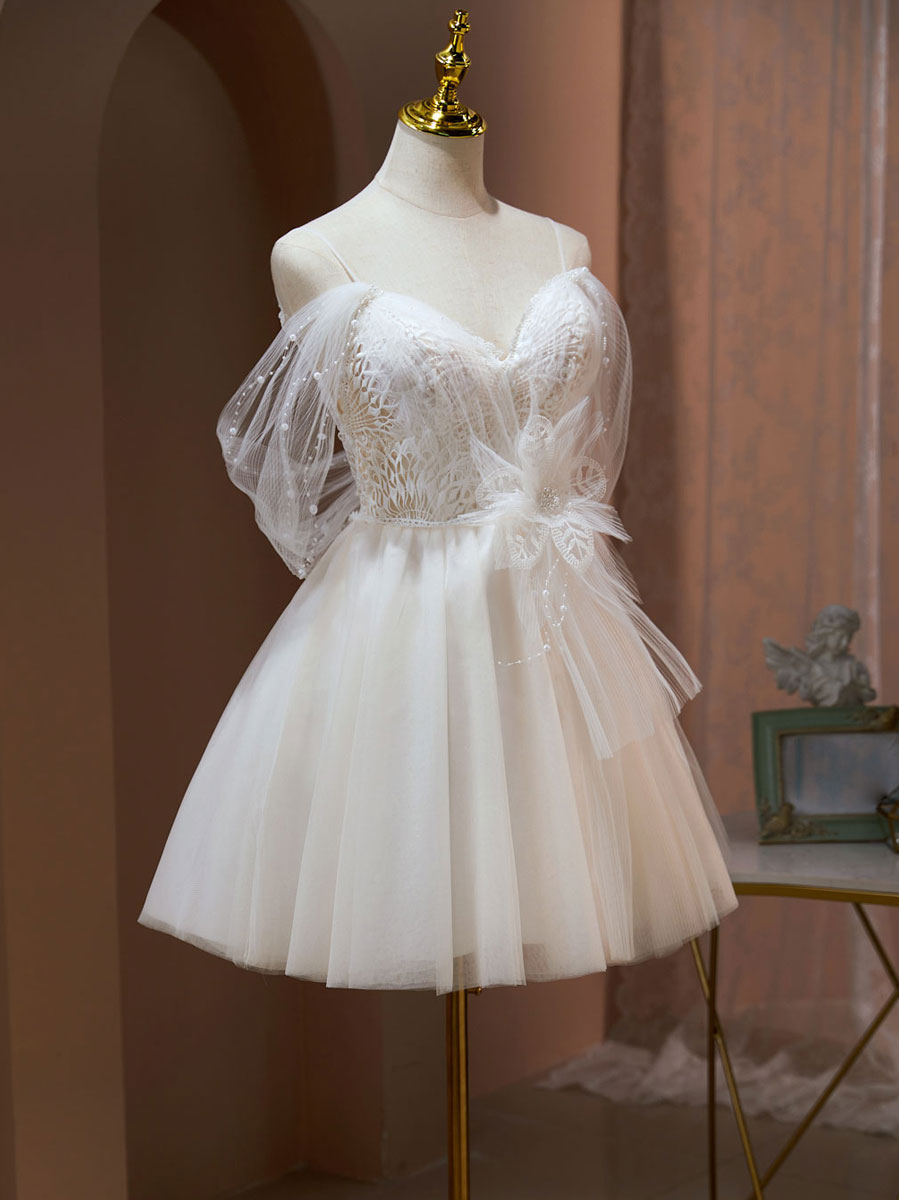 Ivory A-Line Sweetheart Neck Short/Mini Tulle Homecoming Dress with Lace Appliqué and Sheer Puff Sleeves