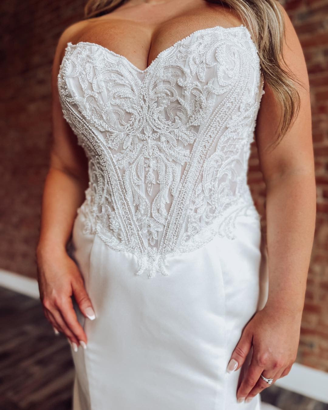 Mermaid Sweetheart Neck Floor-Length Satin Wedding Dress with Lace Corset Bodice