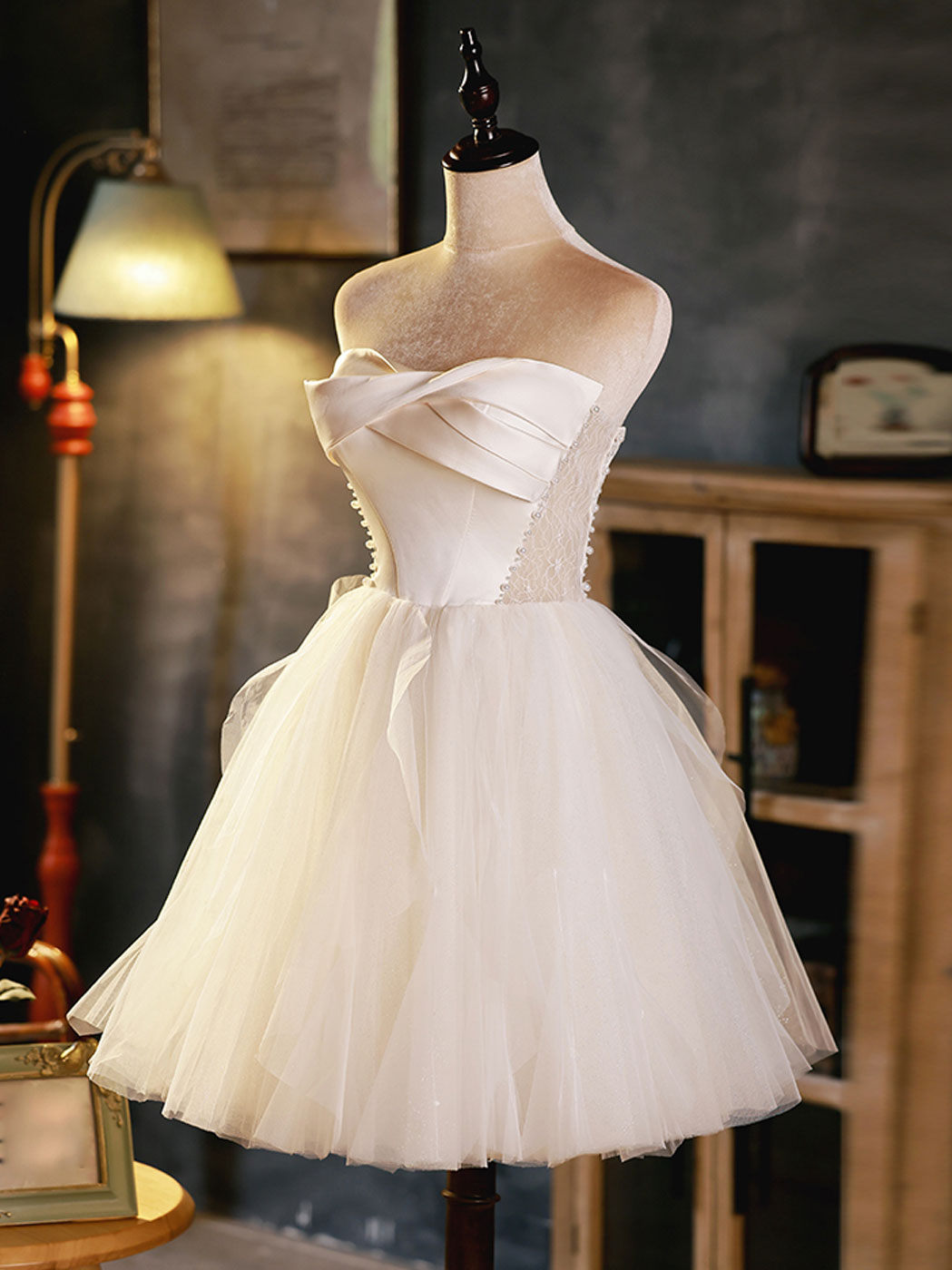 Ivory A-Line Sweetheart Short Tulle Homecoming Dress with Wrapped Bodice