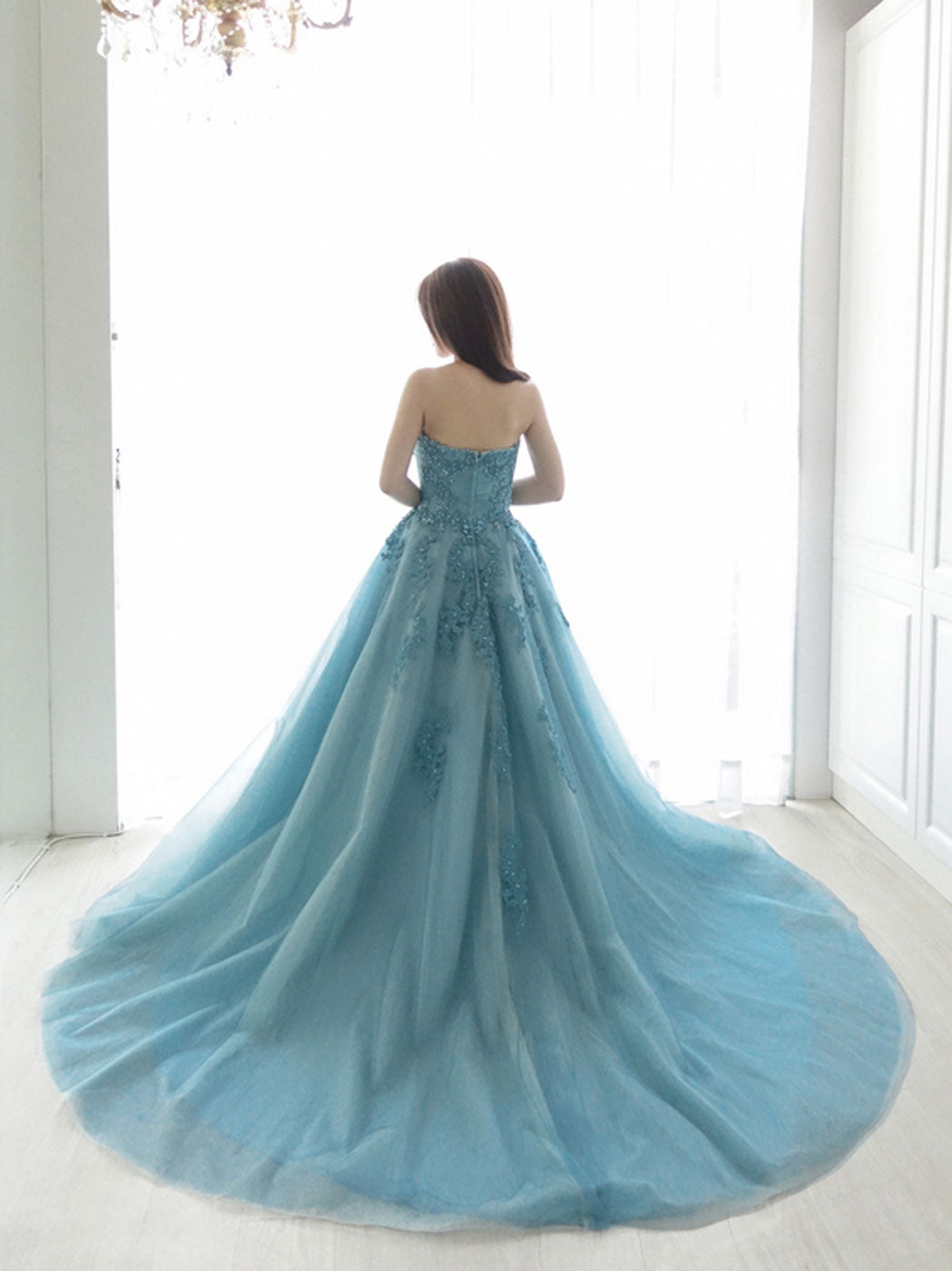Light Blue A-Line Sweetheart Neck Floor-Length Tulle Prom Dress with Lace Appliqué